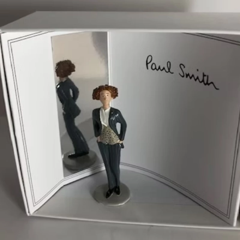 PAUL SMITH : MODÈLE FEMME / HIVER - Les Civils Mode & Haute-Couture