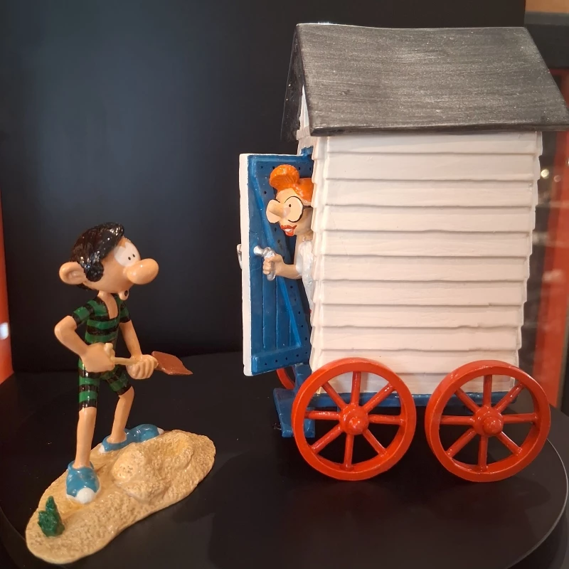 GASTON ET MELLE JEANNE SORTANT DE SA CABINE DE PLAGE - Gaston Collection Classique n° 3