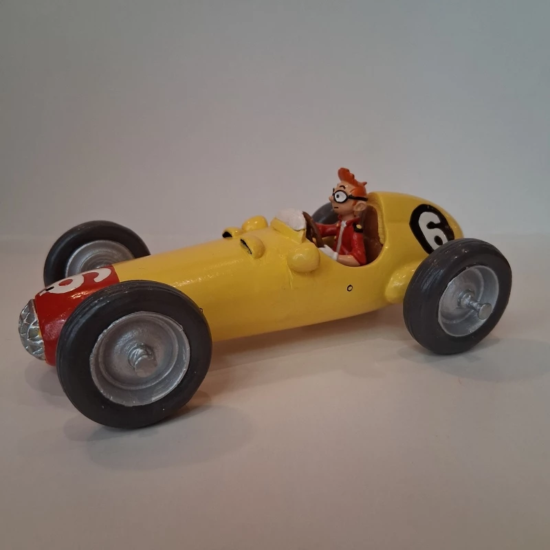SPIROU DANS SA VOITURE DE COURSE N°6 - Spirou Collection classique