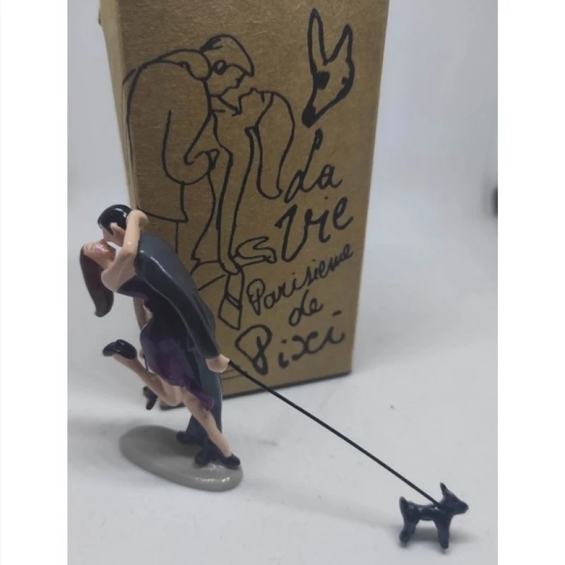 LOVE - Les Civils La Vie Parisienne Nouvelle