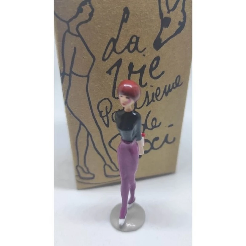 LE CADEAU SURPRISE - VIE PARISIENNE - Les Civils La Vie Parisienne Nouvelle