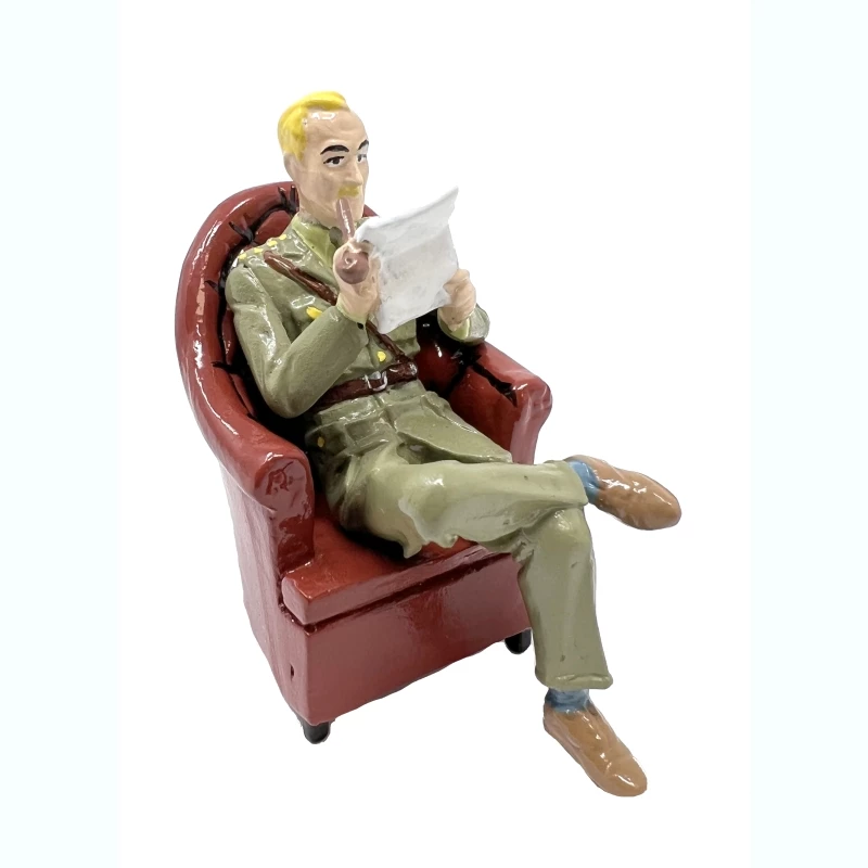 BLAKE LISANT DANS UN FAUTEUIL - Blake & Mortimer Origine I